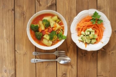 体重管理もこれでばっちり！妊婦さんにオススメの野菜スープレシピ５選